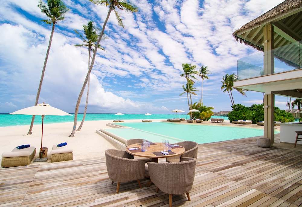 Pool Bar